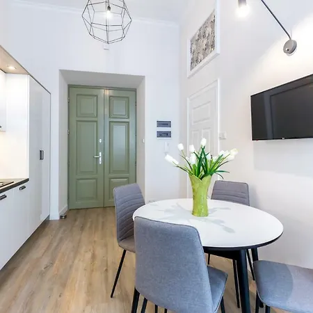 Krupnicza 10 By Pi Aparthotel 3*