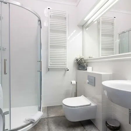 Krupnicza 10 By Pi Aparthotel